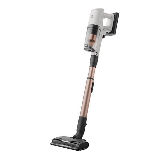 Electrolux 800 Series Cordless Stick Vacuum with Clean Station EFP81825SB