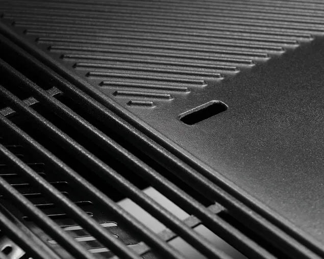 BeefEater 1600 Series 4 Burner Built-In BBQ - Dark BBG1640DA