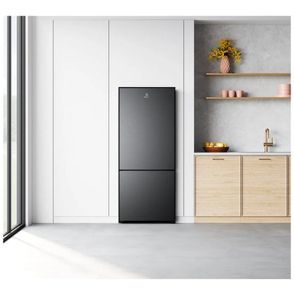 Electrolux 425L Ultimate Taste 500 Bottom Mount Fridge Right Hinge - Matte Black EBE4302BD-R