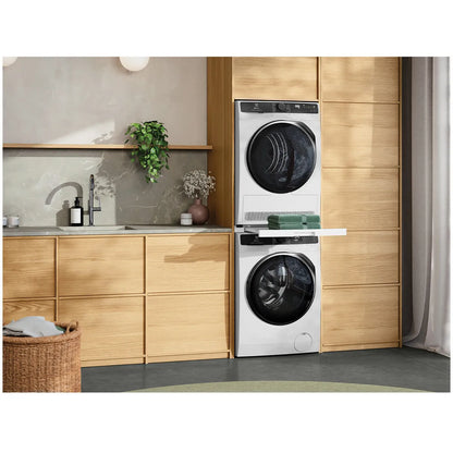Electrolux 9kg UltimateCare 700 Heat Pump Dryer with 3D Sense - White EDH903R7WC
