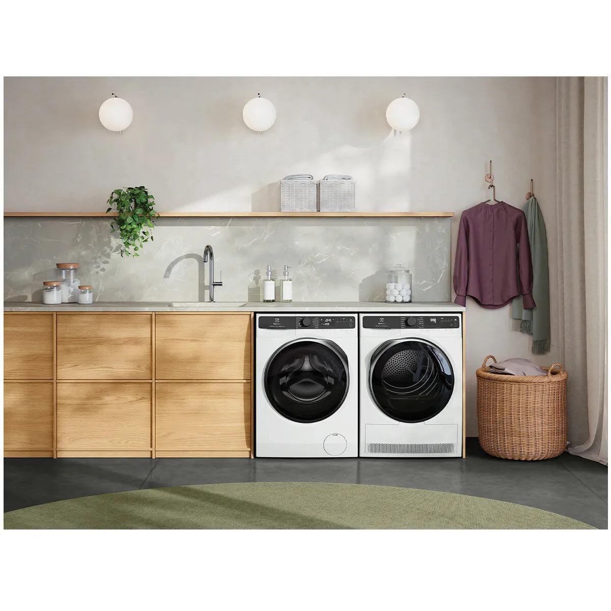 Electrolux 9kg UltimateCare 700 Front Load Washing Machine - White EWF9043R7WC