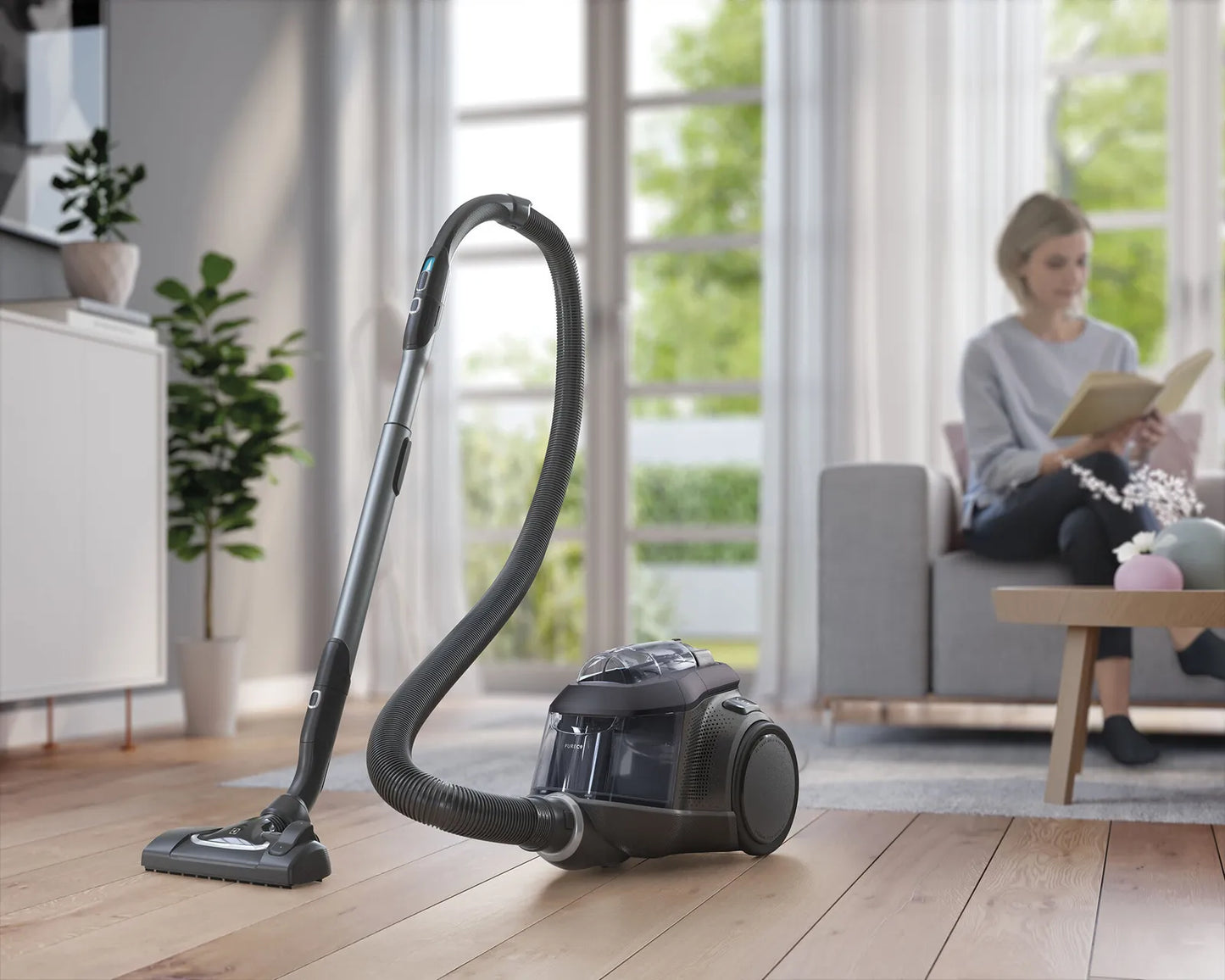 Electrolux Pure C9 Origin Bagless Vacuum Cleaner PC914IGT